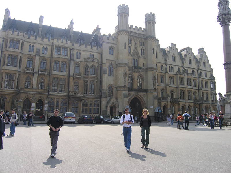 London, April 13-15th 2007: Meeting Sun Lim. Next to Westminster Abbey.