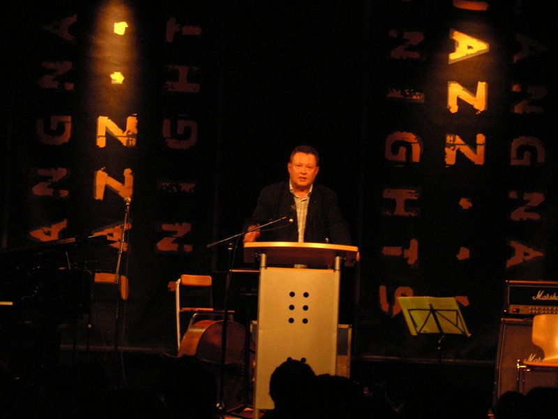 Langnau Jazz Nights 2007: It's speech-night! Celebrating the culture price 2007 of the canton Bern.