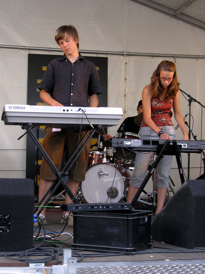 Langnau Jazz Nights 2007: Junior Jazz Meeting on the Viehmarktplatz. July 28th 2007. The Keys: Pianos only.