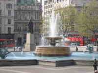 London, April 13-15th 2007: Meeting Sun Lim. Trafalgar Square.